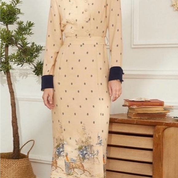 New with tags XS simple retro dress - Picture 5 of 7